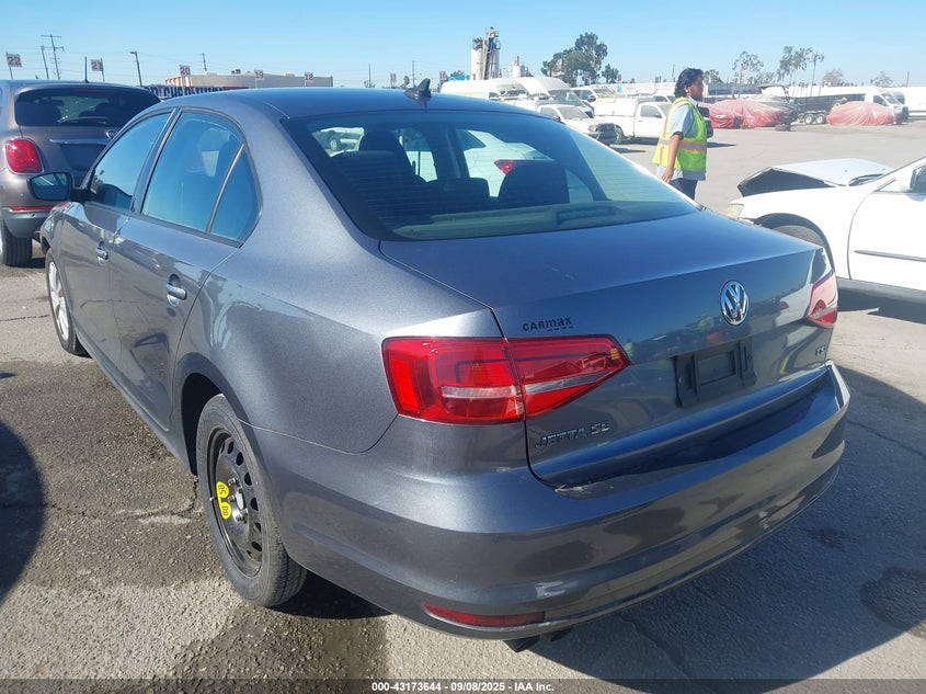 3VWD17AJ4FM257924 2015 VOLKSWAGEN JETTA photo no. 3