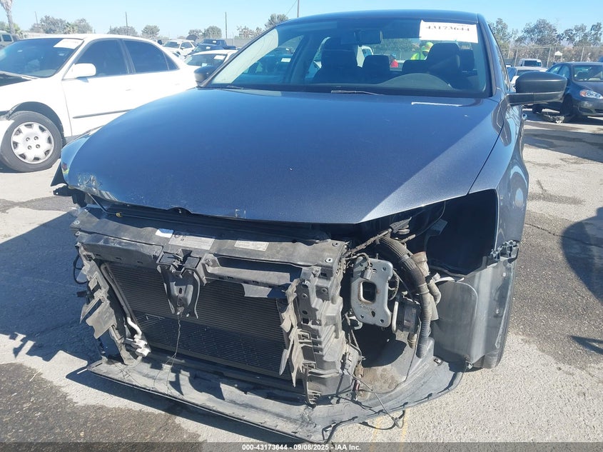 3VWD17AJ4FM257924 2015 VOLKSWAGEN JETTA photo no. 6