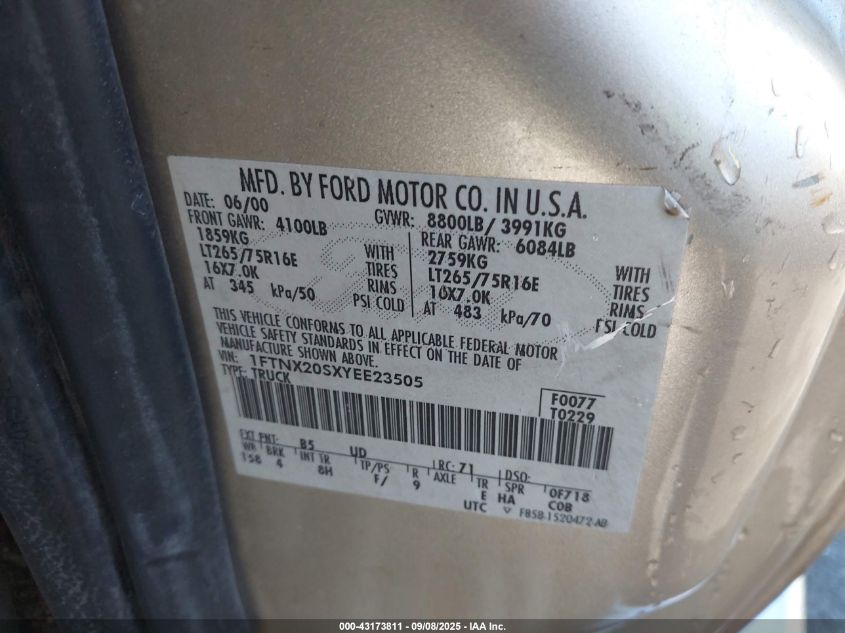 2000 Ford F-250 Lariat/Xl/Xlt VIN: 1FTNX20SXYEE23505 Lot: 43173811