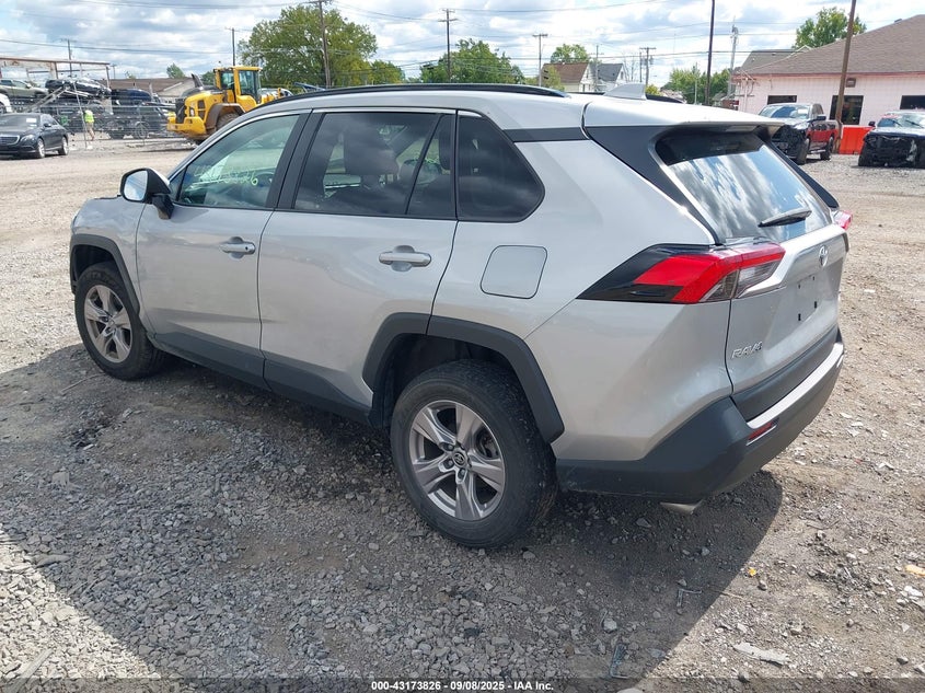 VIN 2T3P1RFV5PW334212 2023 TOYOTA RAV4 XLE