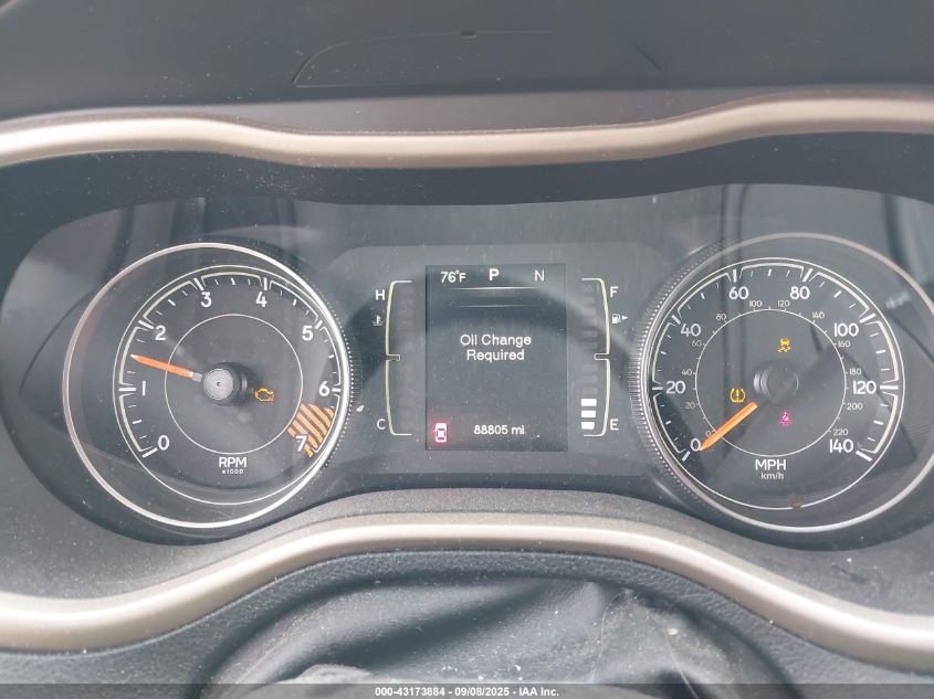 2015 Jeep Cherokee Latitude VIN: 1C4PJLCB0FW689571 Lot: 43173884