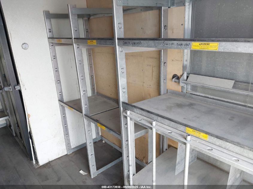 2017 Chevrolet Express Cutaway 4500 Series VIN: 1GB6GUCG2H1129406 Lot: 43173938