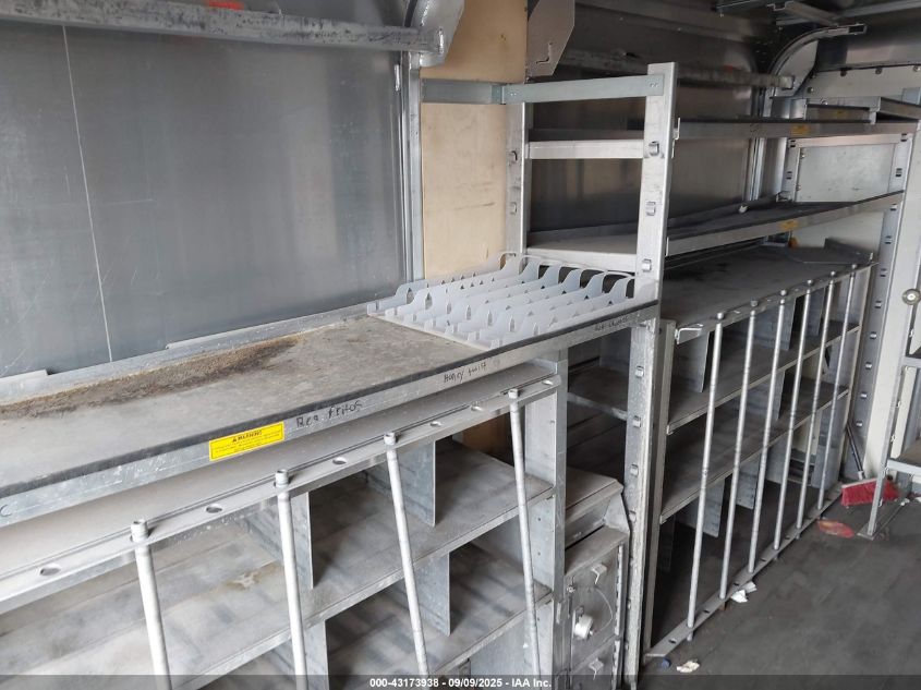 2017 Chevrolet Express Cutaway 4500 Series VIN: 1GB6GUCG2H1129406 Lot: 43173938