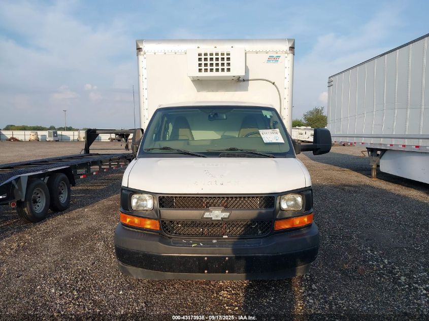 2017 Chevrolet Express Cutaway 4500 Series VIN: 1GB6GUCG2H1129406 Lot: 43173938