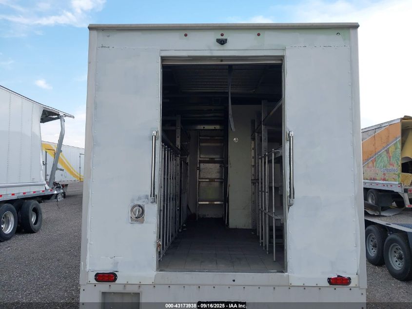 2017 Chevrolet Express Cutaway 4500 Series VIN: 1GB6GUCG2H1129406 Lot: 43173938