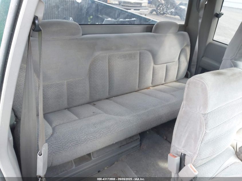 1995 Chevrolet Gmt-400 C1500 VIN: 2GBEC19K6S1279750 Lot: 43173988