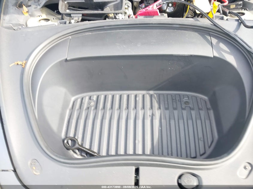 2024 Tesla Model 3 Long Range Dual Motor All-Wheel Drive/Rear-Wheel Drive VIN: 5YJ3E1EA3RF768799 Lot: 43173998