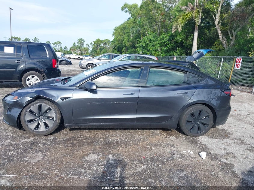 2024 Tesla Model 3 Long Range Dual Motor All-Wheel Drive/Rear-Wheel Drive VIN: 5YJ3E1EA3RF768799 Lot: 43173998