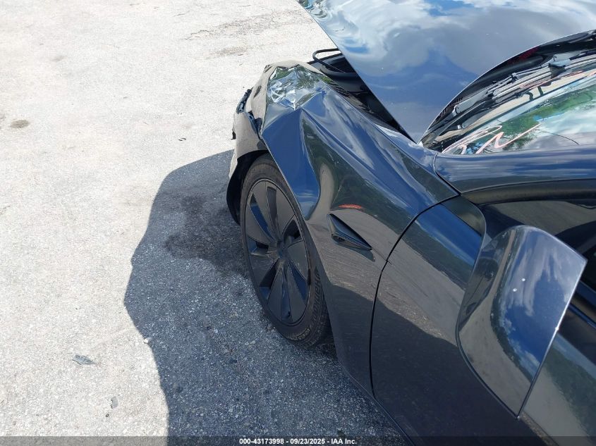 2024 Tesla Model 3 Long Range Dual Motor All-Wheel Drive/Rear-Wheel Drive VIN: 5YJ3E1EA3RF768799 Lot: 43173998