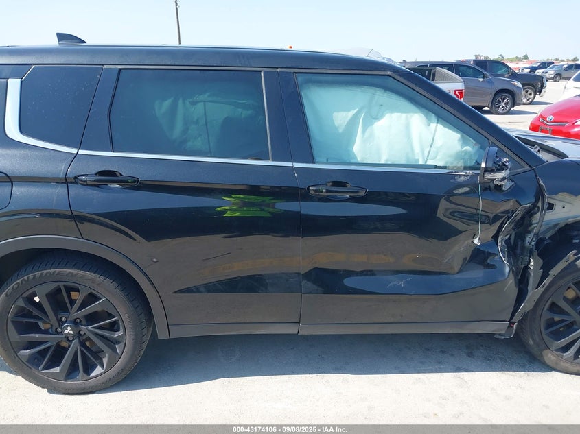 2022 Mitsubishi Outlander Black Edition 2Wd/Se 2.5 2Wd/Se Launch Edition 2Wd VIN: JA4J3UA88NZ091703 Lot: 43174106