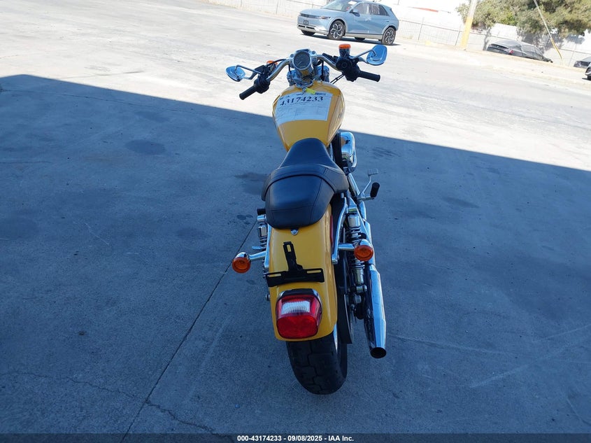 2005 Harley-Davidson Xl883 C VIN: 1HD4CJM305K421763 Lot: 43174233