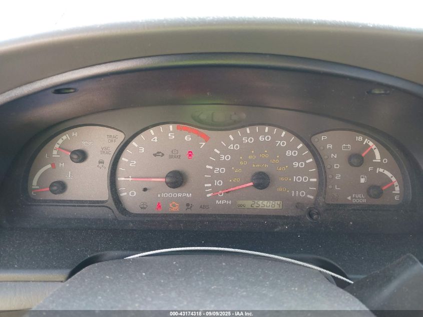 2002 Toyota Sequoia Sr5 V8 VIN: 5TDZT34A12S134809 Lot: 43174318