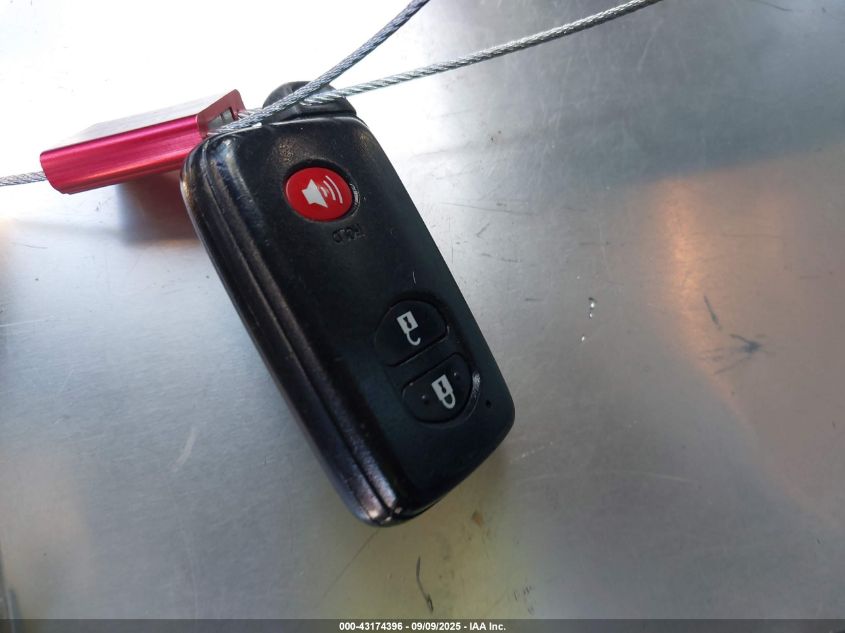 2011 Toyota Prius Three VIN: JTDKN3DU6B5317988 Lot: 43174396