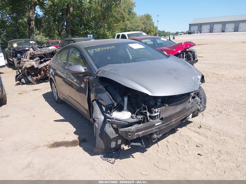 2013 HYUNDAI ELANTRA GLS - 5NPDH4AE0DH263710