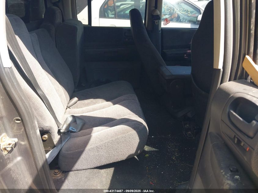 2004 Dodge Dakota Sport/Sxt VIN: 1D7HL38K74S739061 Lot: 43174487