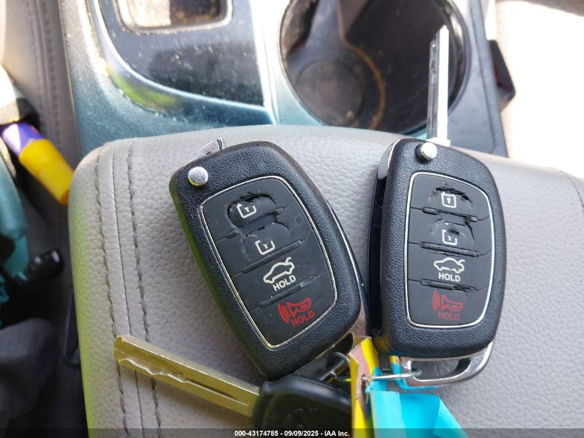 2015 Hyundai Sonata Se VIN: 5NPE24AF4FH056075 Lot: 43174785