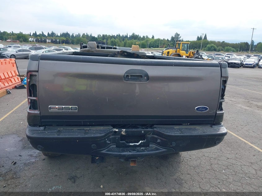 2006 Ford F-350 Lariat/Xl/Xlt VIN: 1FTWW31P66EB17681 Lot: 43174836