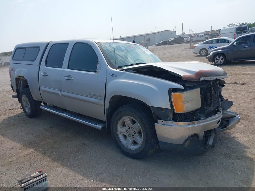 GMC SIERRA 1500 SLT