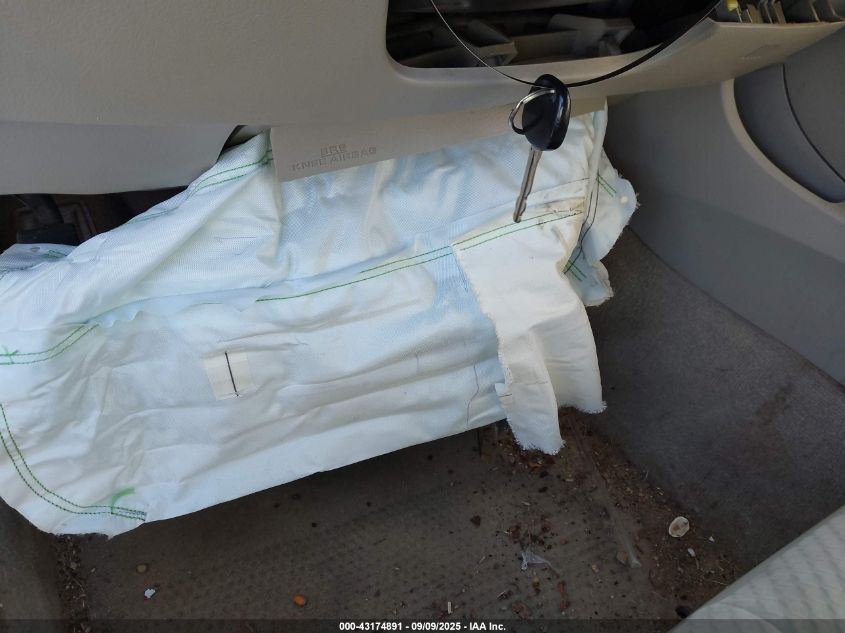 2009 Toyota Camry Le VIN: 4T1BE46K39U284591 Lot: 43174891