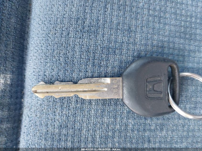 1992 Honda Accord Dx VIN: 1HGCB7643NA160466 Lot: 43175112