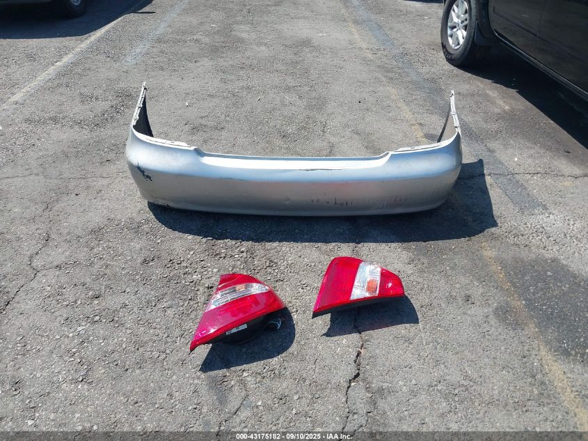 2004 Toyota Camry Le VIN: 4T1BE32K64U849232 Lot: 43175182