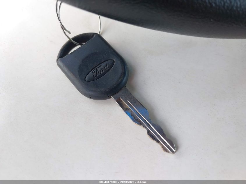 2005 Ford Explorer Sport Trac Adrenalin/Xls/Xlt VIN: 1FMZU67K55UA17636 Lot: 43175306