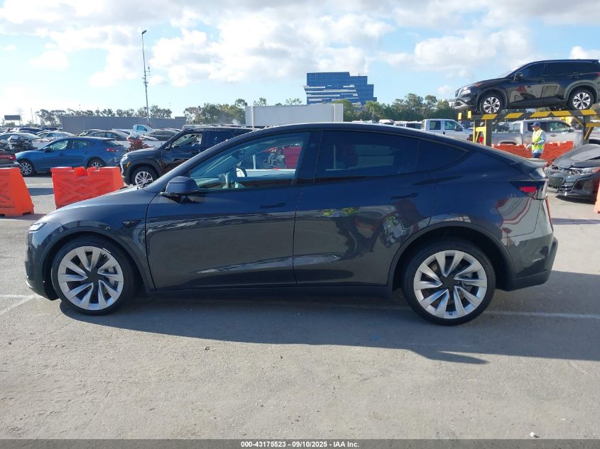 2026 Tesla Model Y Long Range Dual Motor All-Wheel Drive/Long Range Launch Series VIN: 7SAYGDEE4TF335586 Lot: 43175523