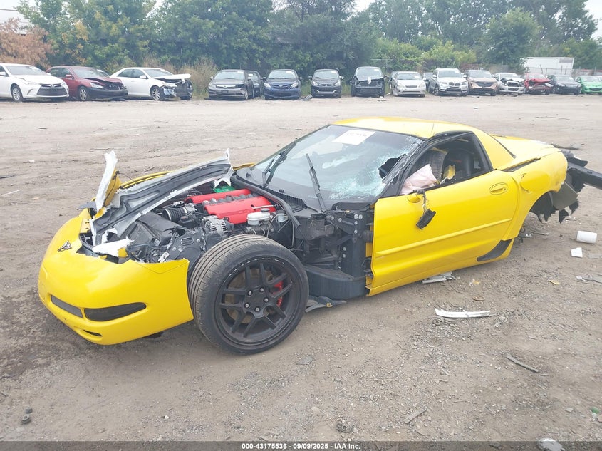 1G1YY12S335130368 2003 CHEVROLET CORVETTE photo no. 2