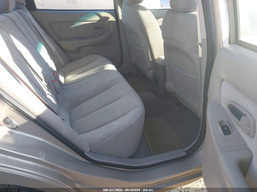 2005 Hyundai Elantra Gls/Gt VIN: KMHDN56D75U174380 Lot: 43175625