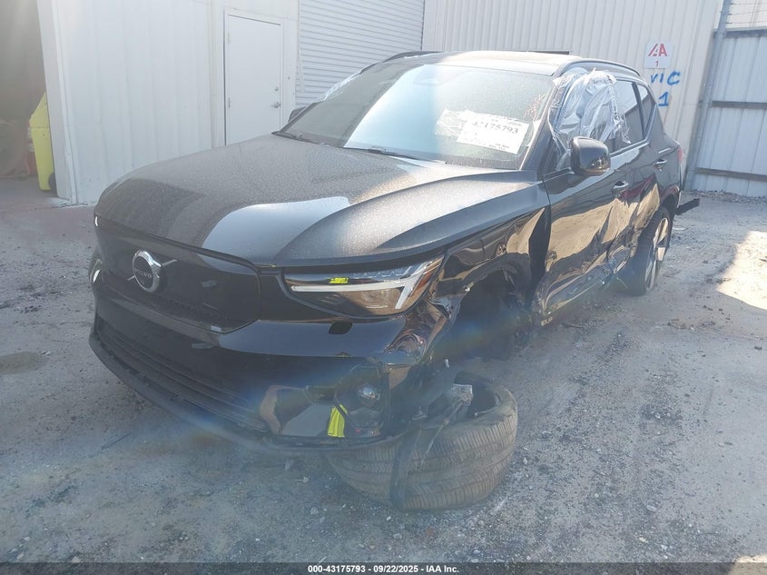2023 Volvo Xc40 Recharge Pure Electric Twin Ultimate YV4ED3UMXP2085272 photo #3