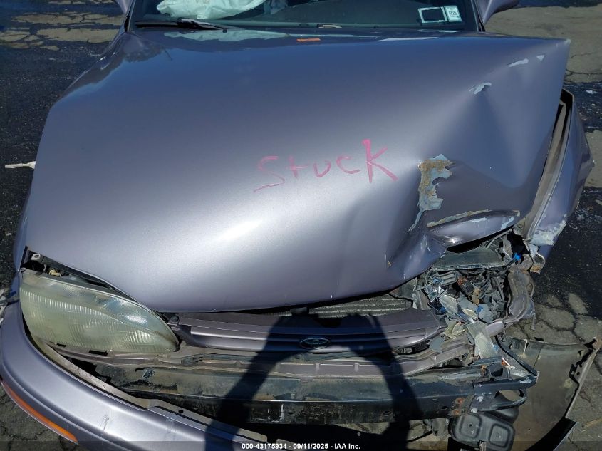 1995 Toyota Camry Le VIN: 4T1SK12E8SU566092 Lot: 43175934