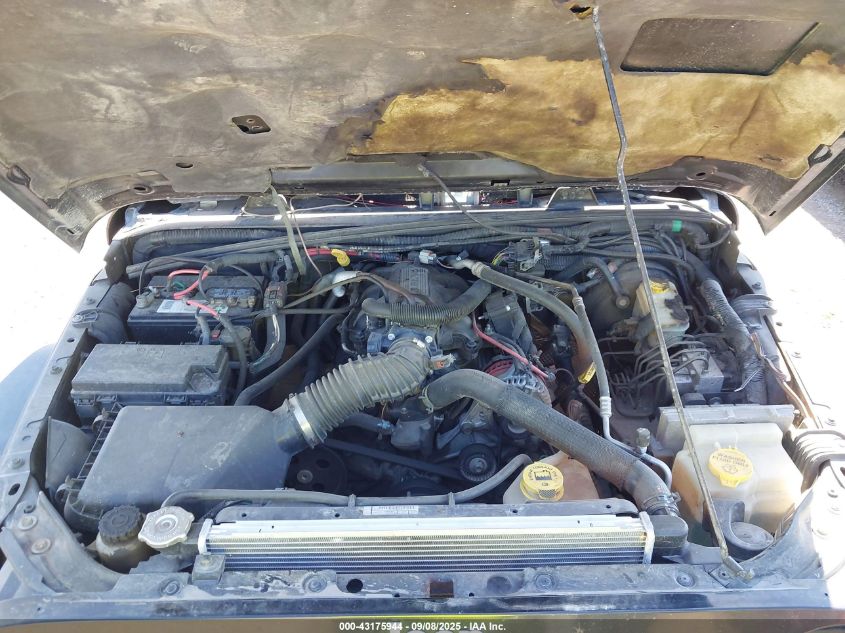 2008 Jeep Wrangler Unlimited Sahara VIN: 1J4GA59108L506940 Lot: 43175944