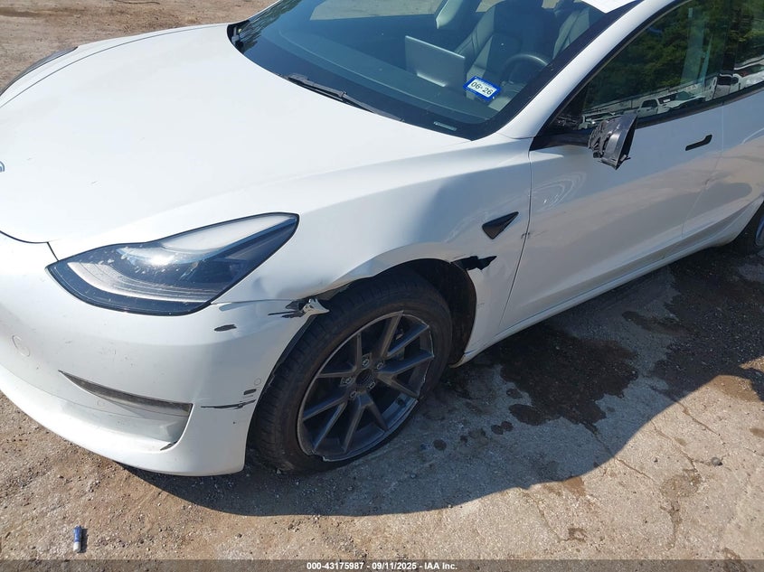 2021 Tesla Model 3 Standard Range Plus Rear-Wheel Drive VIN: 5YJ3E1EA7MF096240 Lot: 43175987