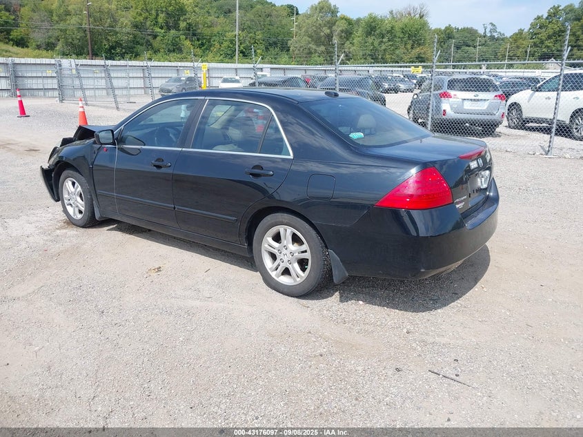 1HGCM56897A049893 2007 HONDA ACCORD photo no. 3