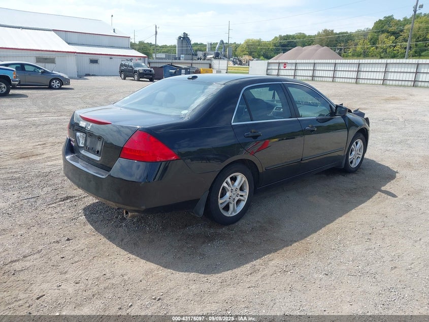 1HGCM56897A049893 2007 HONDA ACCORD photo no. 4