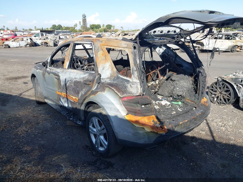 2008 Mercedes-Benz Ml 320 Cdi 4Matic silver suv diesel 4JGBB22E68A302899 photo #4