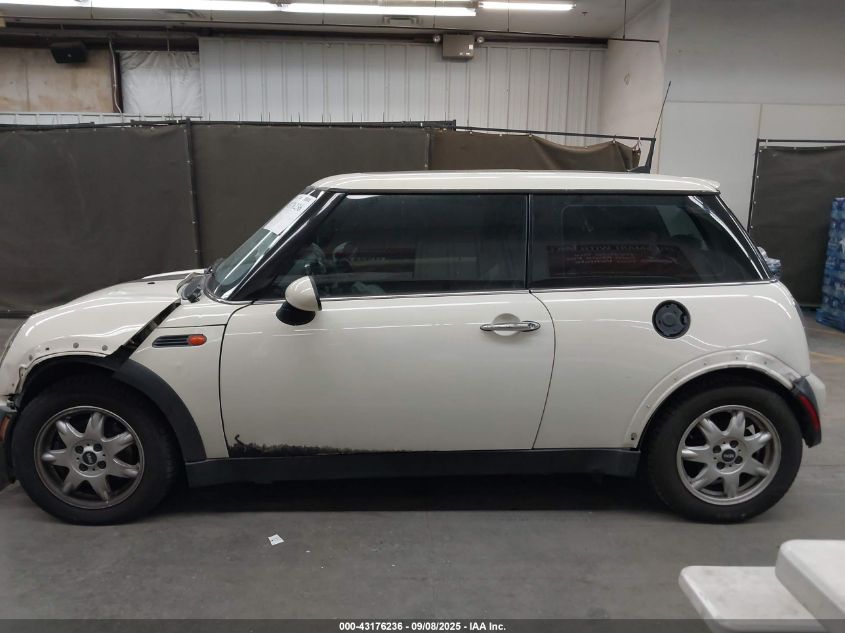 2006 Mini Cooper VIN: WMWRC33546TK17255 Lot: 43176236