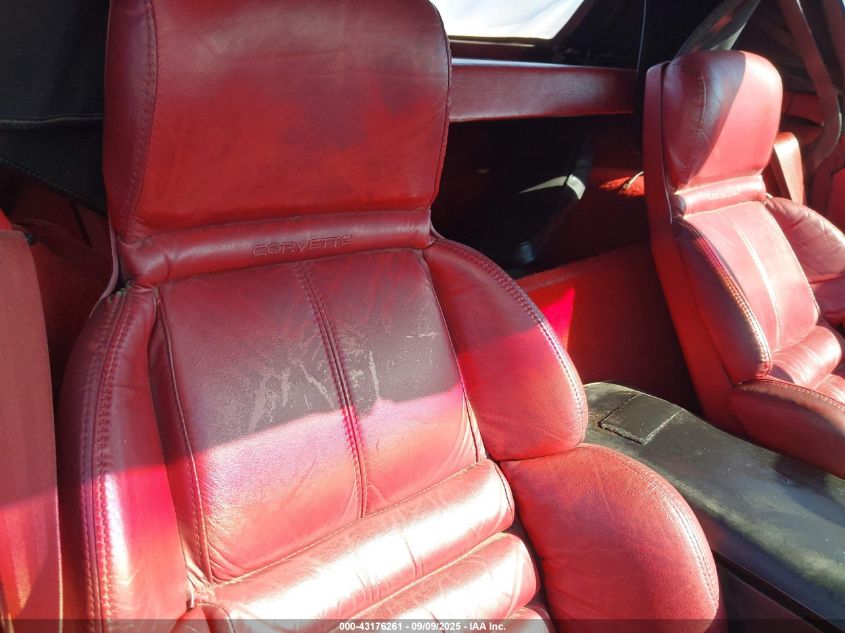 1990 Chevrolet Corvette VIN: 1G1YY3386L5117693 Lot: 43176261