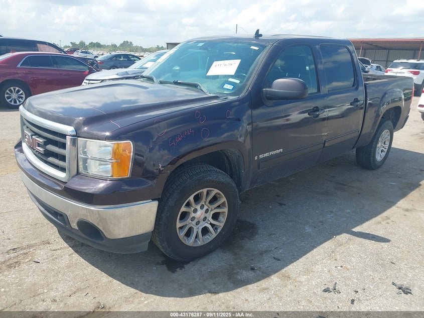 2GTEC13J281300503 2008 GMC SIERRA photo no. 2