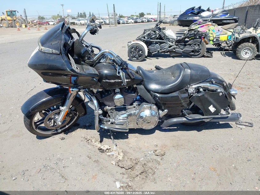 2016 Harley-Davidson Fltrxs Road Glide Special VIN: 1HD1KTM16GB675898 Lot: 43176308