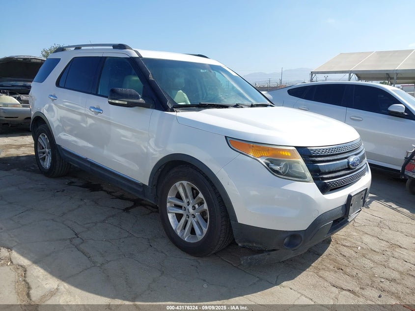 FORD EXPLORER XLT