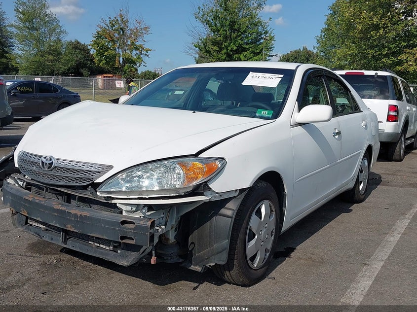 4T1BE32K62U063797 2002 TOYOTA CAMRY photo no. 2