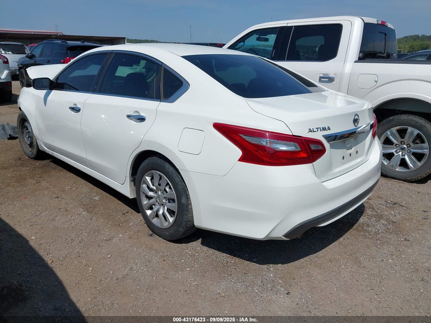 1N4AL3AP7JC128847 2018 NISSAN ALTIMA photo no. 3