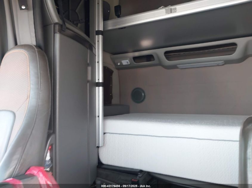 2020 Volvo Vnl VIN: 4V4NC9EH9LN255130 Lot: 43176456