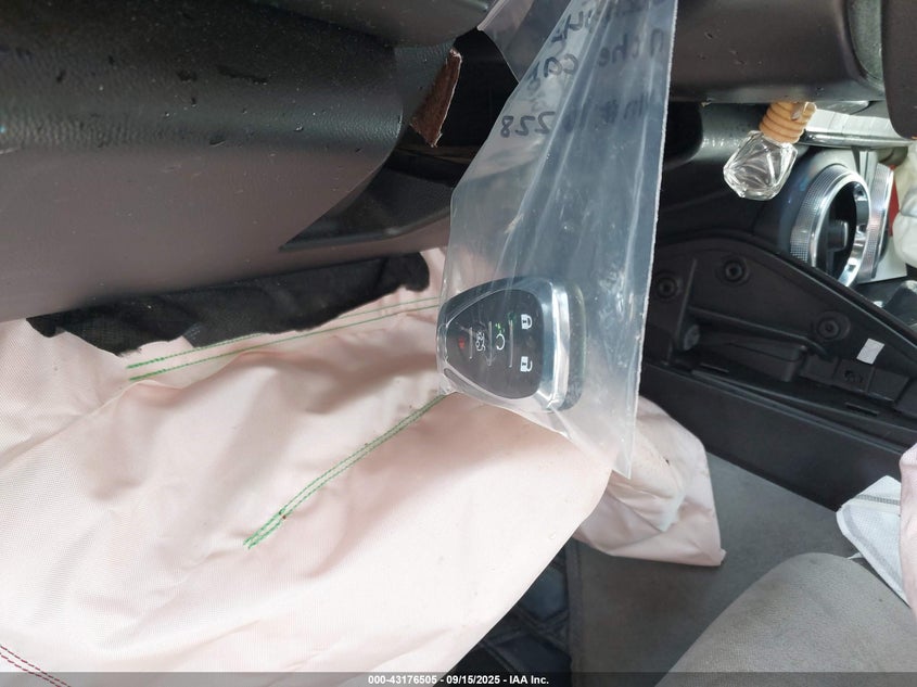 2017 CHEVROLET CAMARO 1LT - 1G1FB1RSXH0186228