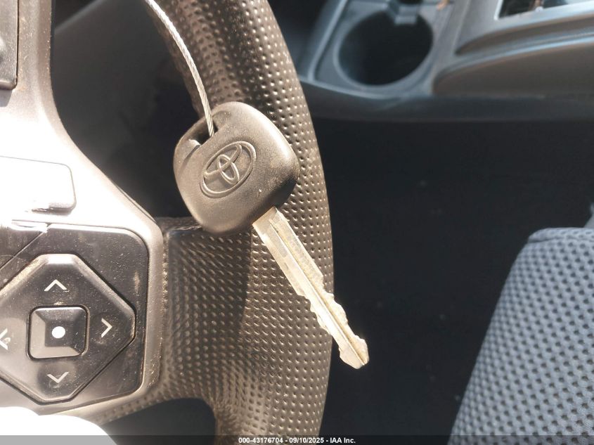 2014 Toyota Tacoma Base V6 VIN: 3TMLU4EN1EM162141 Lot: 43176704