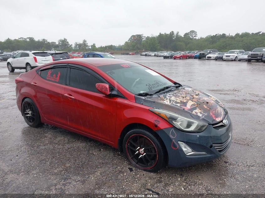 HYUNDAI ELANTRA SE