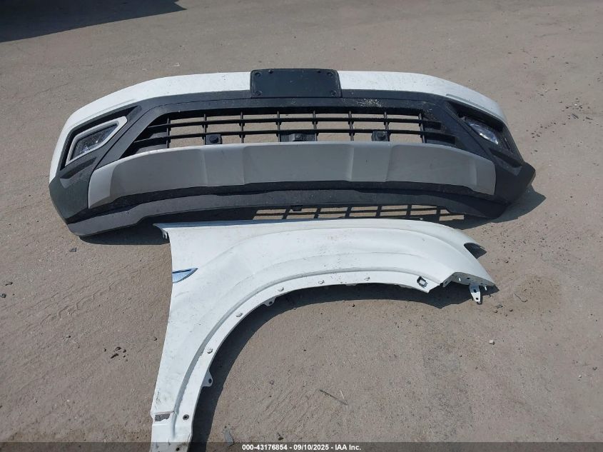 2018 Volkswagen Atlas 3.6L V6 Sel Premium VIN: 1V2NR2CA6JC592112 Lot: 43176854