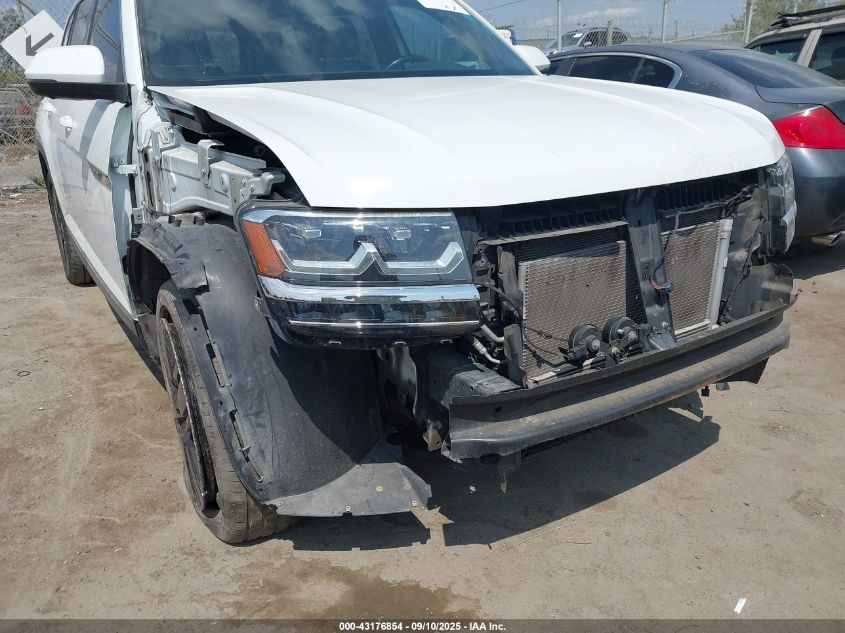 2018 Volkswagen Atlas 3.6L V6 Sel Premium VIN: 1V2NR2CA6JC592112 Lot: 43176854