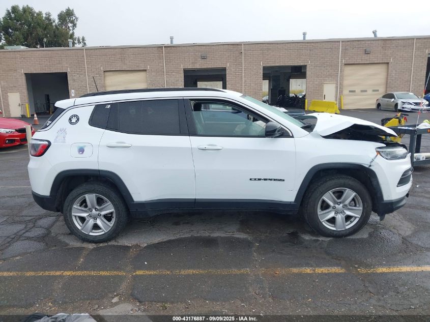 2022 Jeep Compass Latitude 4X4 VIN: 3C4NJDBB3NT130597 Lot: 43176887